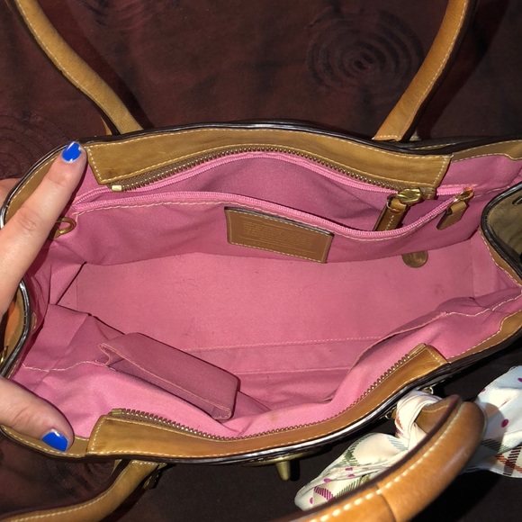 Purse - Picture 2 of 5